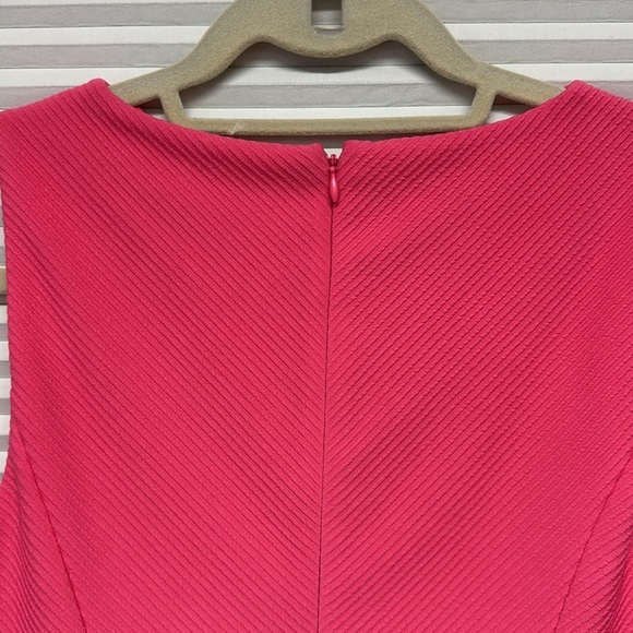 ELLE NWT Pandango Pink Scalloped Ribbed Faux Wrap Sleeveless Fit & Flare Dress - Picture 9 of 12